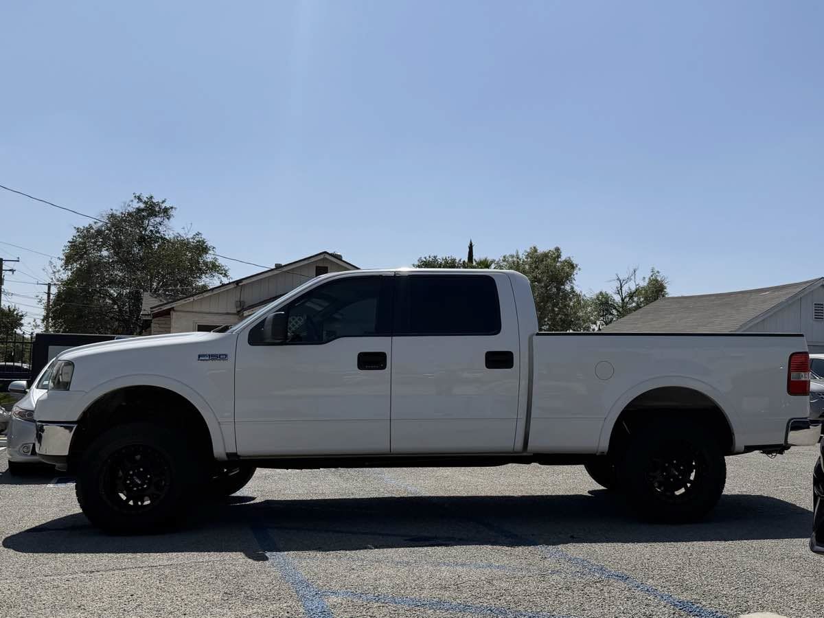 Used 2006 Ford F150 XLT RWD image 2