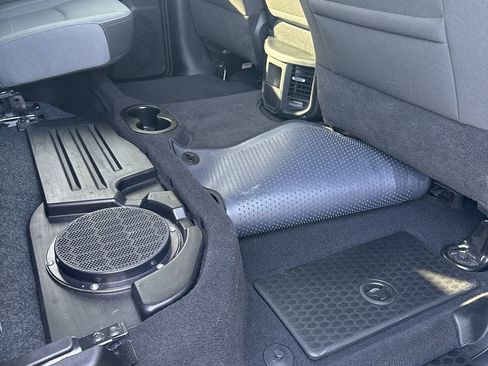 Used 2024 RAM 2500 Big Horn w/ Bed Utility Group image 24