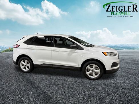 Used 2024 Ford Edge SE w/ Cargo Accessory Package image 12