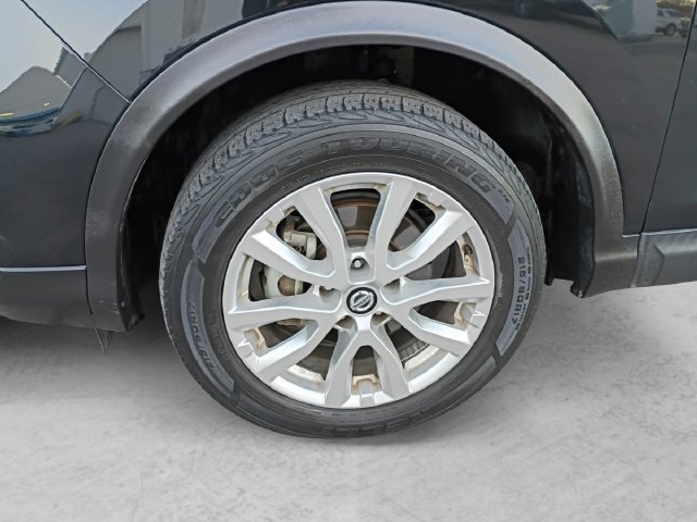 Used 2022 Nissan Rogue Sport S FWD image 23