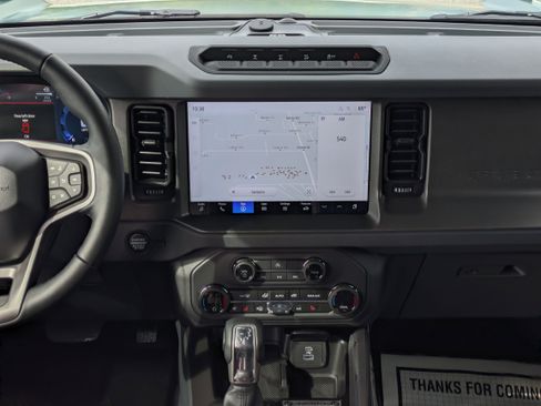 New 2025 Ford Bronco Badlands AWD/4WD image 46