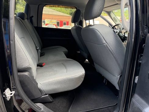 Used 2014 RAM 1500 Express w/ Black Ram 1500 Express Group AWD/4WD image 15
