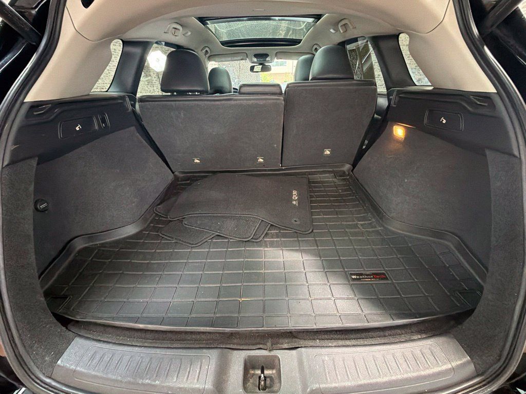 Used 2019 INFINITI QX50 Luxe w/ Navigation Package AWD/4WD image 14