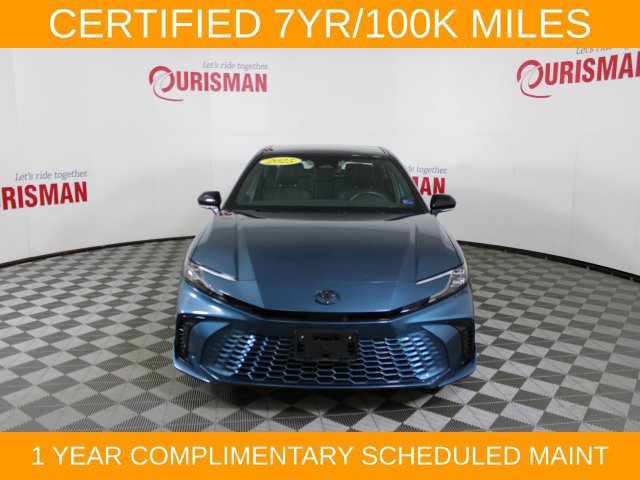 Used 2025 Toyota Camry XSE FWD image 13