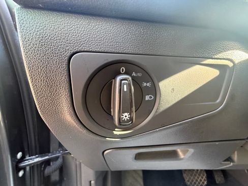 Used 2024 Volkswagen Tiguan S AWD/4WD image 19