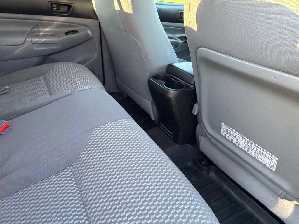 Used 2015 Toyota Tacoma 4x4 Double Cab w/ SR5 Package image 43