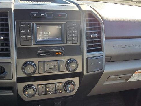 Used 2020 Ford F550 4x4 SuperCab Super Duty image 13