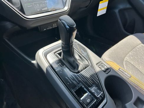Used 2025 Subaru Crosstrek 2.5i Sport w/ Popular Package #3A AWD/4WD image 18