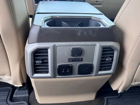 Used 2019 Ford F150 Lariat w/ Equipment Group 502A Luxury image 20