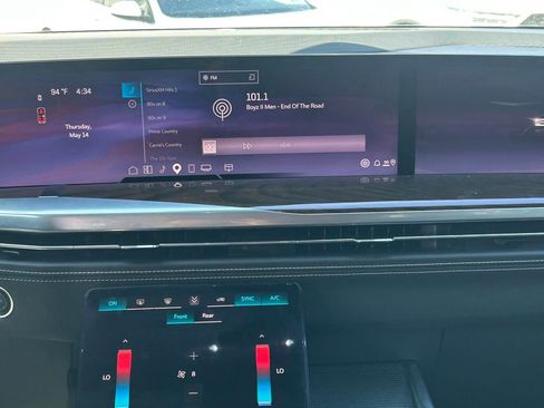 Used 2025 Cadillac Escalade Sport Platinum AWD/4WD image 23