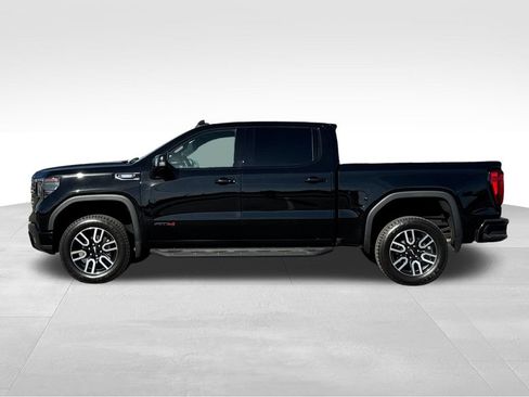 Used 2025 GMC Sierra 1500 AT4 w/ AT4 Premium Package AWD/4WD image 2