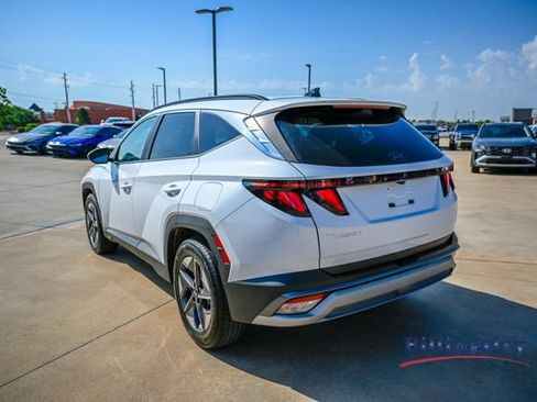 Certified 2026 Hyundai Tucson SEL FWD image 3
