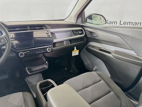 New 2027 Chevrolet Bolt LT w/ Comfort Package FWD image 25