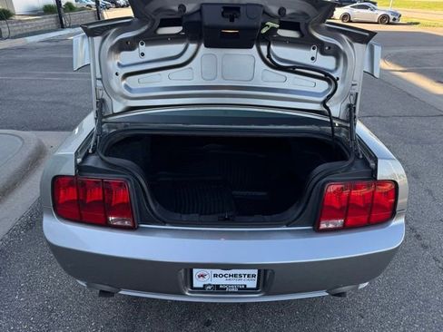 Used 2008 Ford Mustang GT RWD image 34