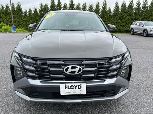 Used 2025 Hyundai Tucson SE FWD image 8