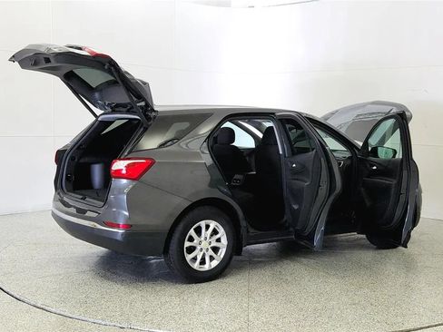 Used 2021 Chevrolet Equinox LT FWD image 12
