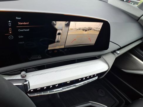 New 2025 Cadillac Optiq Luxury 1 w/ LPO, ONYX Package image 9