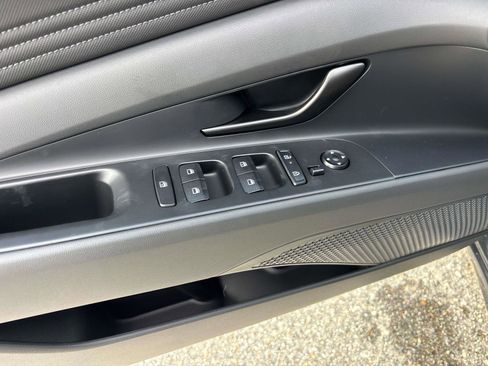 New 2026 Hyundai Elantra Sport image 7