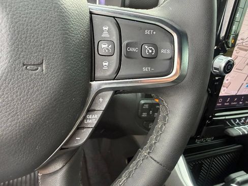 Used 2025 RAM 1500 Big Horn AWD/4WD image 28