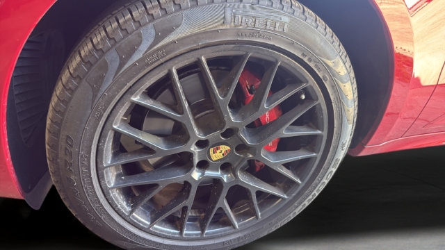 Used 2018 Porsche Macan GTS w/ Premium Package Plus AWD/4WD image 29