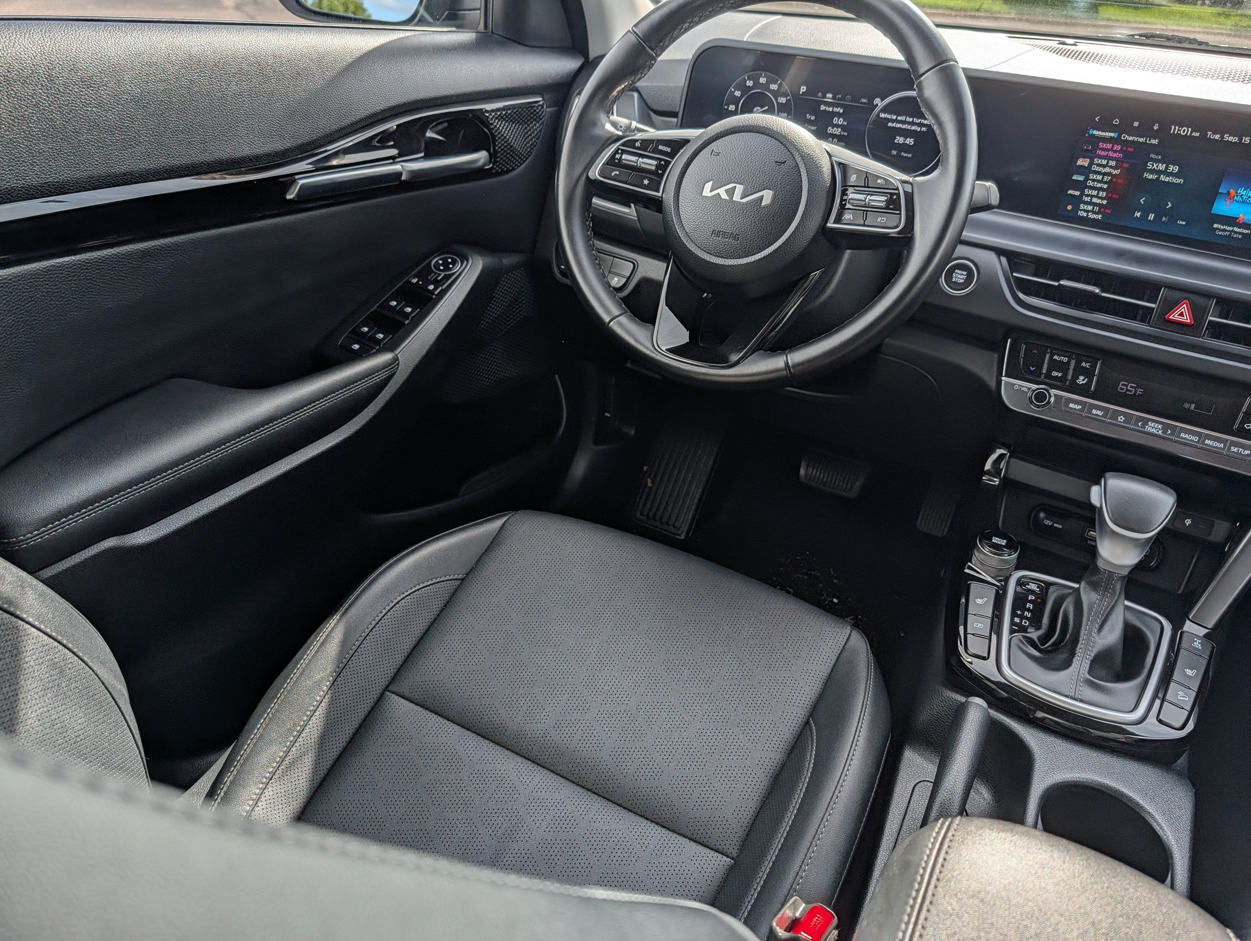 Certified 2024 Kia Seltos EX AWD/4WD image 9