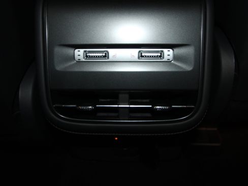 New 2026 Lincoln Nautilus Reserve w/ Jet Appearance Package image 31