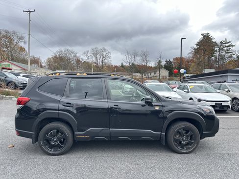 Used 2022 Subaru Forester Wilderness image 4