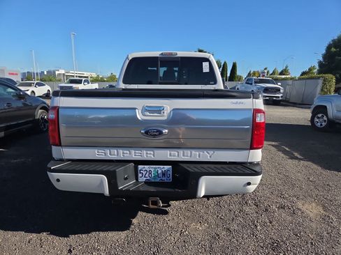 Used 2016 Ford F250 Platinum AWD/4WD image 4