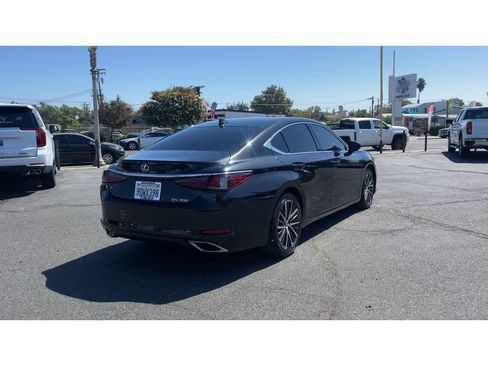Used 2023 Lexus ES 350 w/ Premium Package FWD image 2