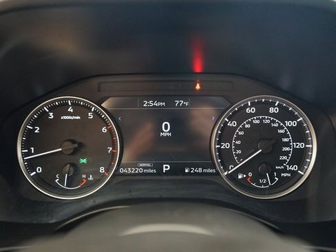 Used 2024 Mitsubishi Outlander ES image 30