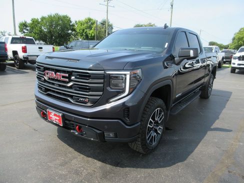 Certified 2026 GMC Sierra 1500 AT4 w/ AT4 Premium Package AWD/4WD image 11