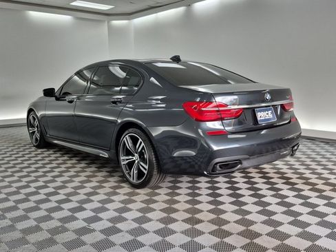Used 2019 BMW 740i w/ Executive Package RWD image 7