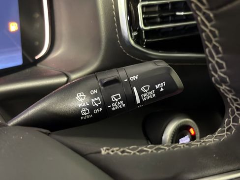 New 2026 Jeep Grand Wagoneer Limited AWD/4WD image 18