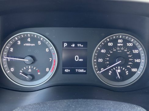 Certified 2021 Hyundai Tucson Limited w/ Cargo Package image 24