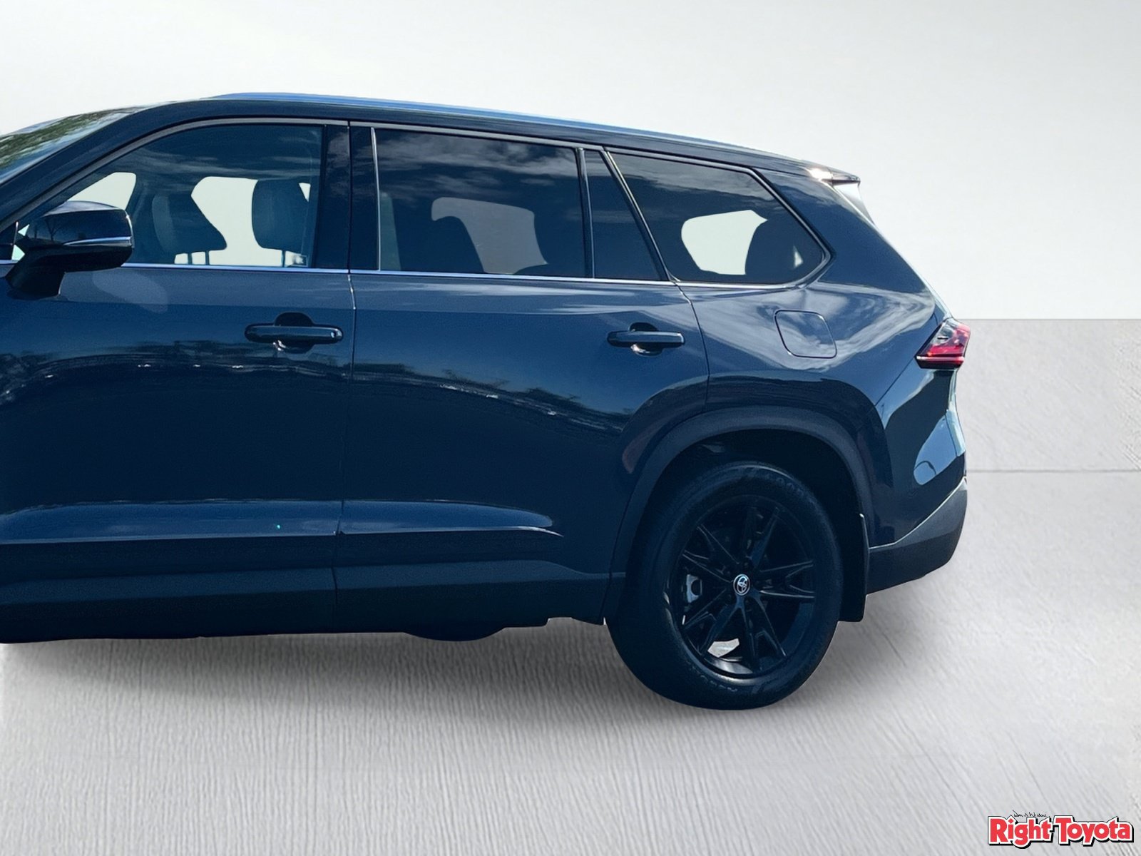 Certified 2025 Toyota Grand Highlander AWD image 10