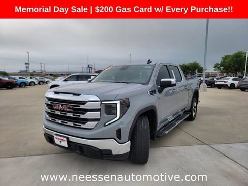 Used 2024 GMC Sierra 1500 SLE RWD image 3