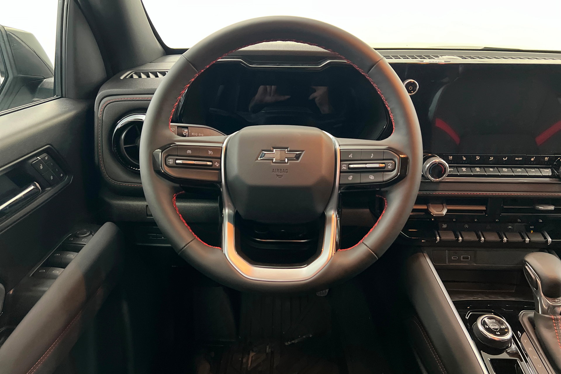 New 2026 Chevrolet Colorado Z71 w/ Technology Package AWD/4WD image 13