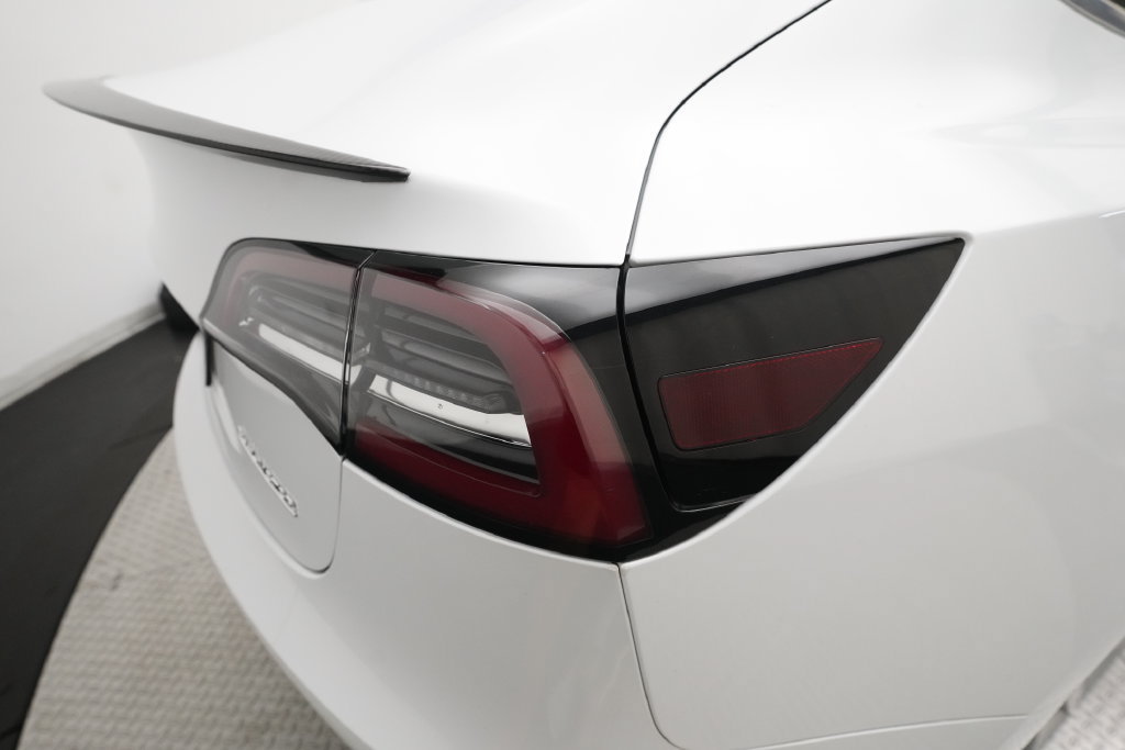 Used 2018 Tesla Model 3 Performance AWD/4WD image 29