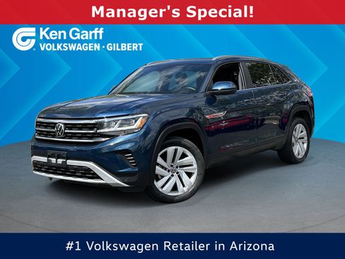 Used 2023 Volkswagen Atlas Cross Sport SE w/ Panoramic Sunroof Package FWD image 1