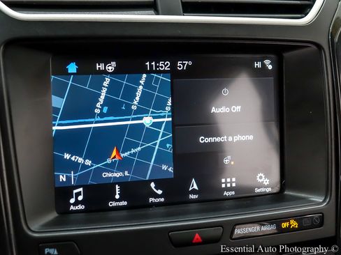 Used 2018 Ford Explorer XLT w/ Equipment Group 202A image 22