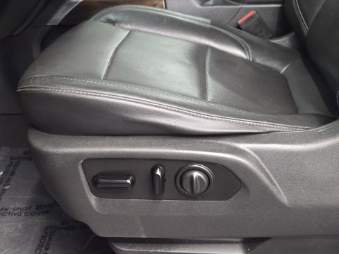Used 2019 GMC Sierra 1500 SLT RWD image 26