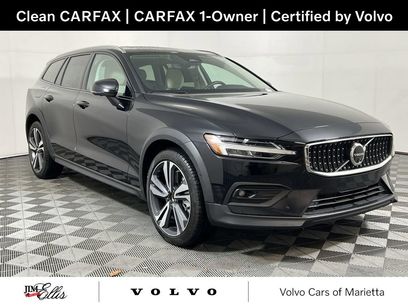 Certified 2025 Volvo V60 B5 Cross Country Plus