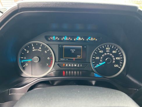 Used 2015 Ford F150 XLT w/ Equipment Group 302A Luxury RWD image 36