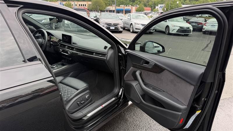 Used 2018 Audi S4 Premium Plus AWD/4WD image 36