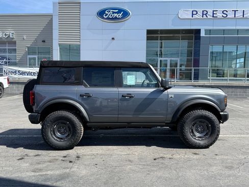 New 2025 Ford Bronco Big Bend w/ Black Diamond Package AWD/4WD image 13