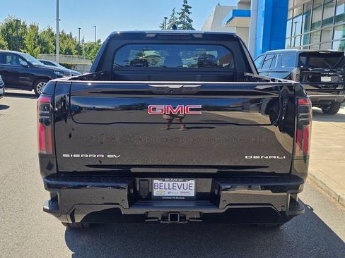 Used 2026 GMC Sierra EV Denali AWD/4WD image 4