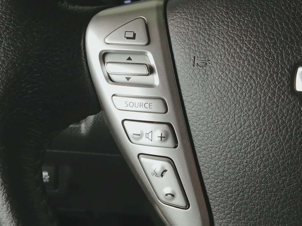 Used 2015 Nissan Sentra SV FWD image 24