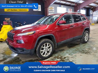 Used 2014 Jeep Cherokee Latitude w/ Comfort/Convenience Group