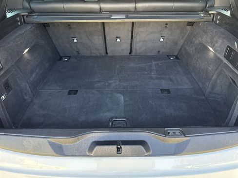 Used 2024 BMW X5 xDrive50e image 35