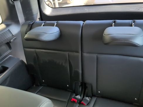 Used 2025 Hyundai Santa Fe SEL image 7